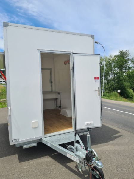 Verkaufsanhänger & Food Trailer „Basic 302023A“ kaufen – Ihr kompakter Partner für den Erfolg